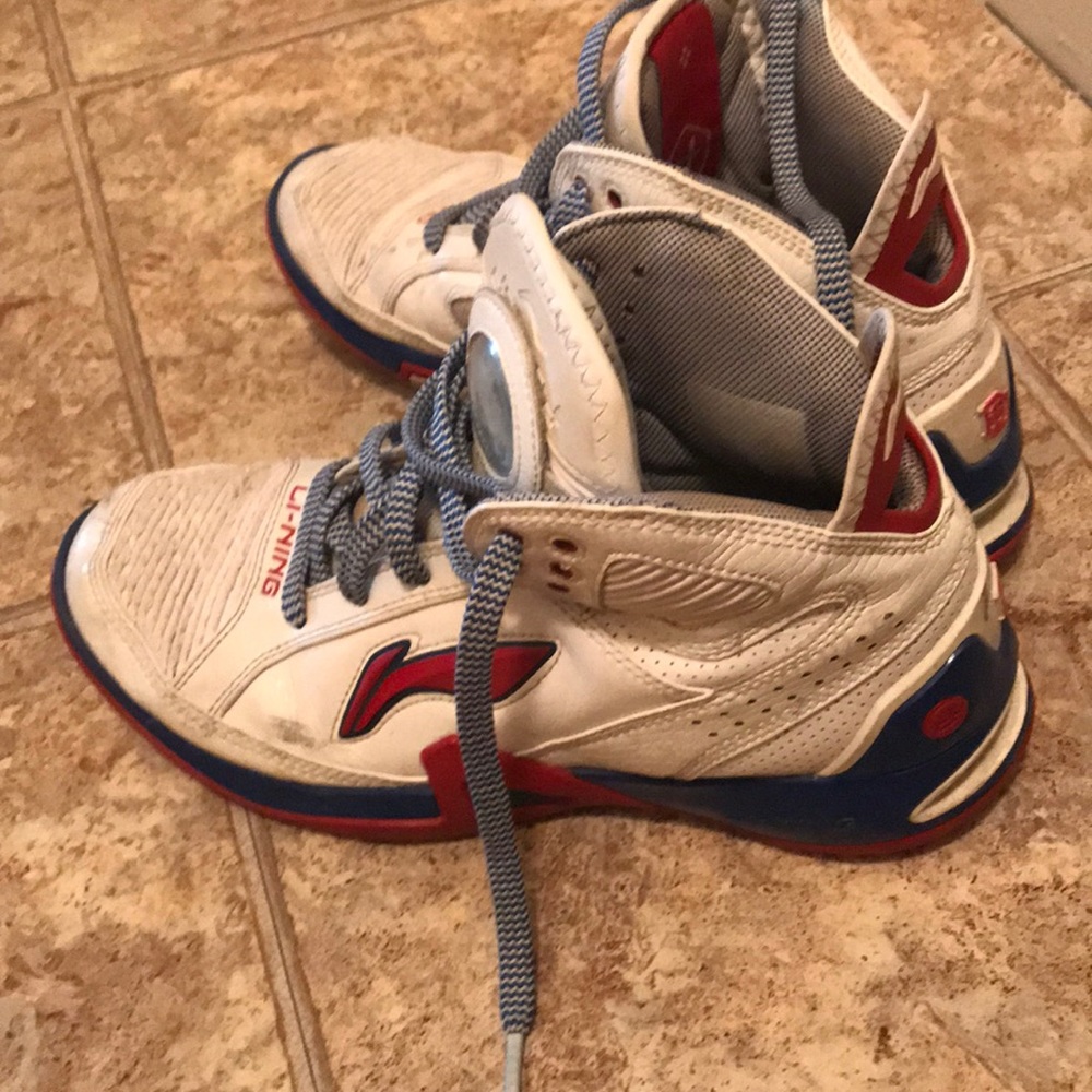 Li Ning Baron Davis Basketball shoes